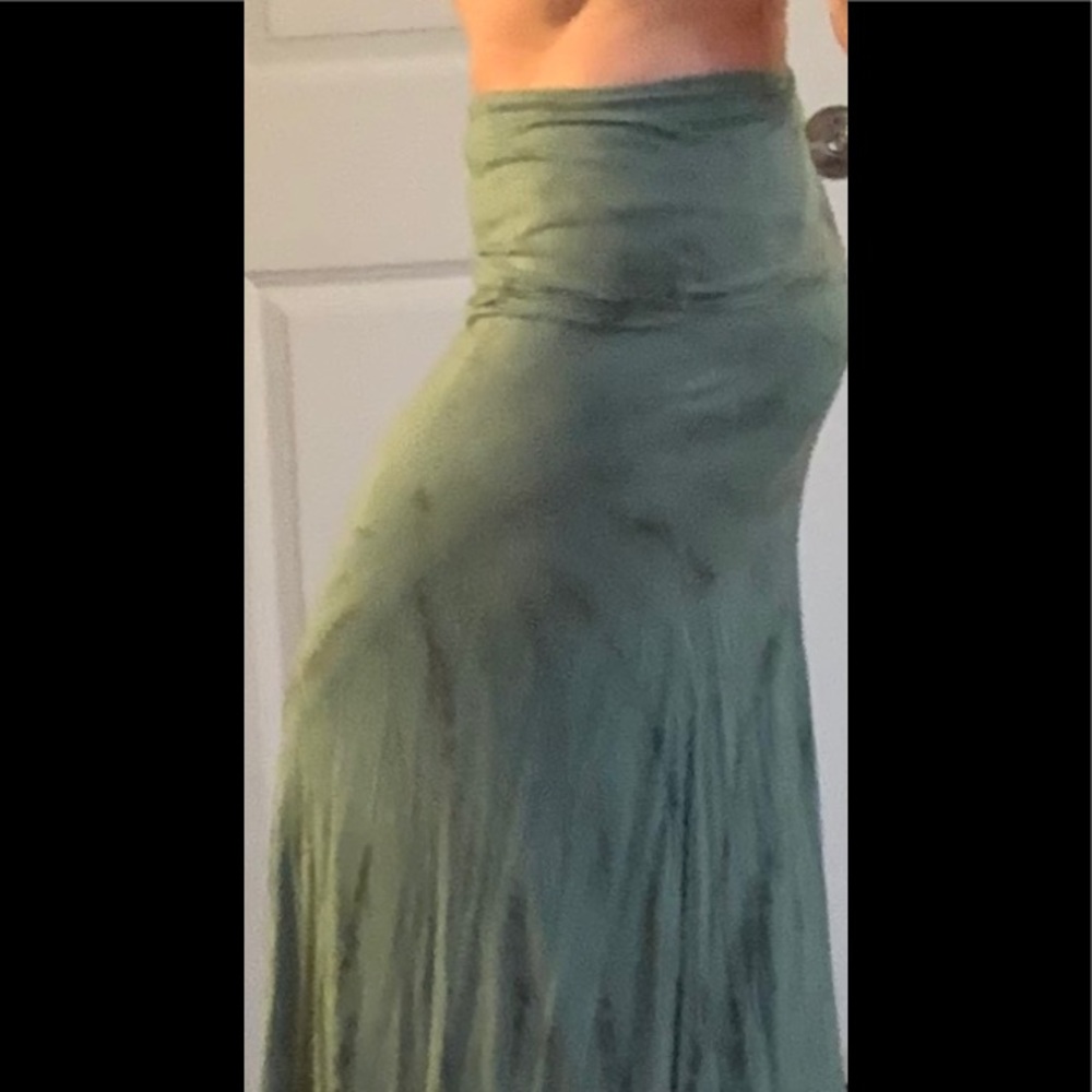 Billabong sage green, tie died maxi skirt.